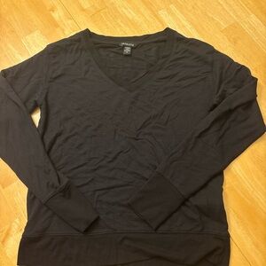 Athleta Black V-Neck Long Sleeve Tee with thumb holes